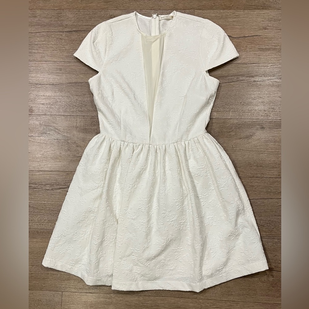 Mustard Seed Ivory Fit and Flare Mini Dress Size Medium